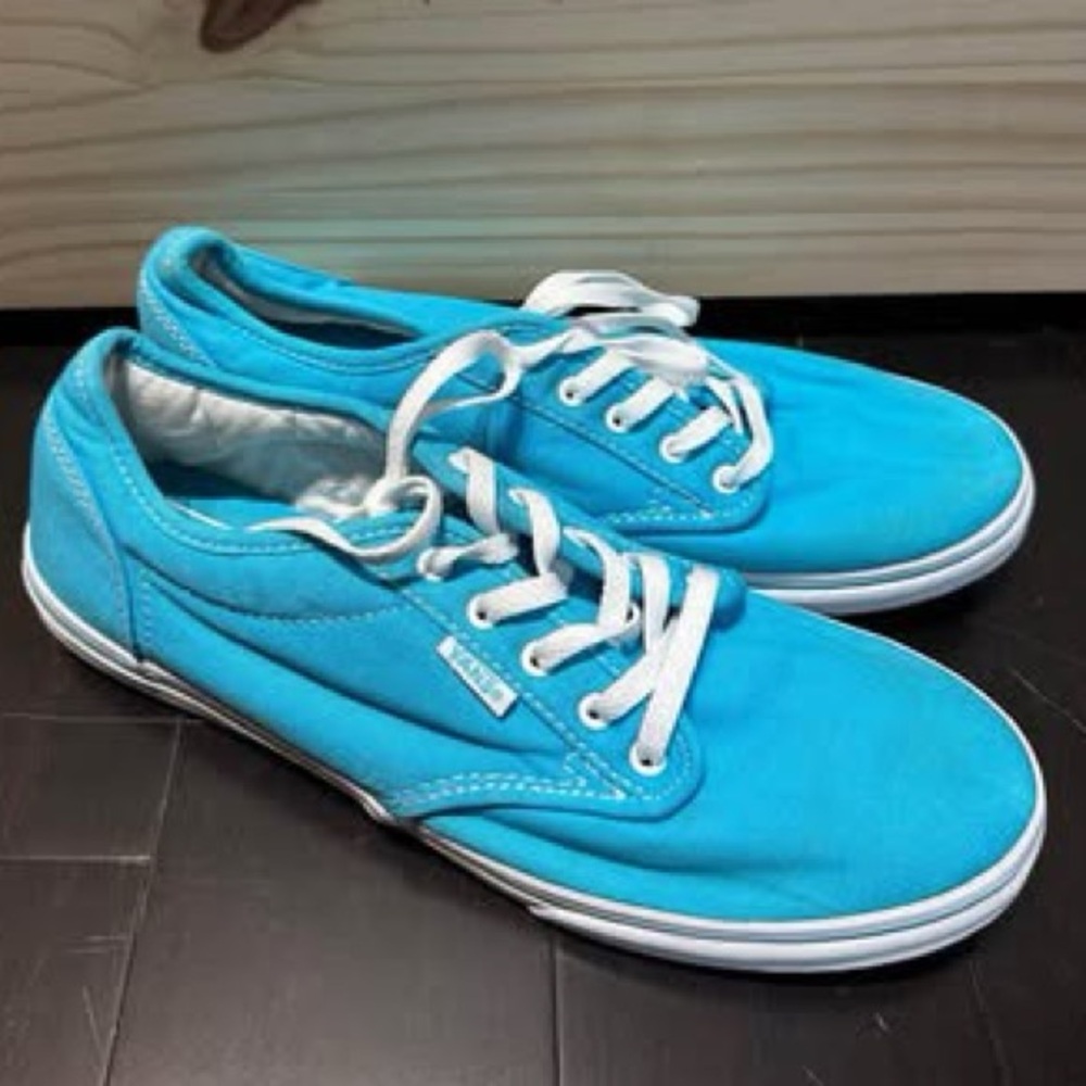Turquoise Canvas Vans Women’s 8.5